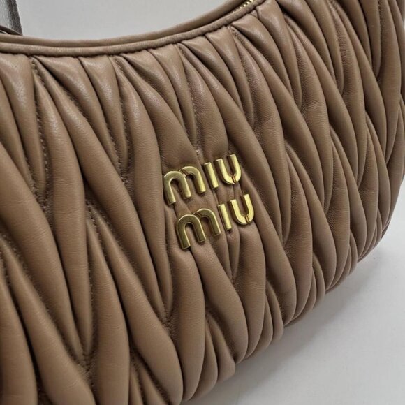 MIU MIU - Picture 4 of 8